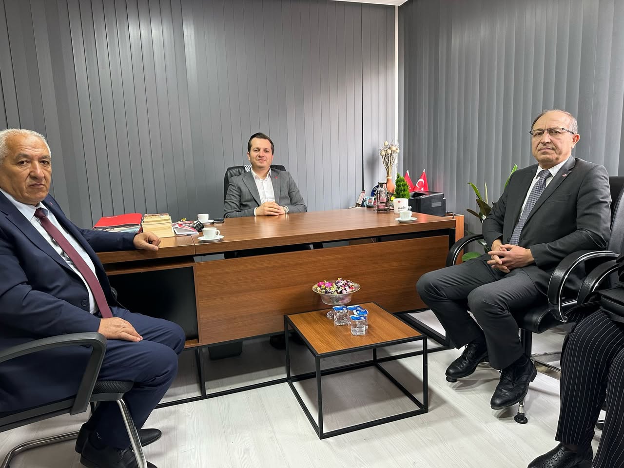MHP Afyonkarahisar'da Saadet Partisi'ne Ziyaret