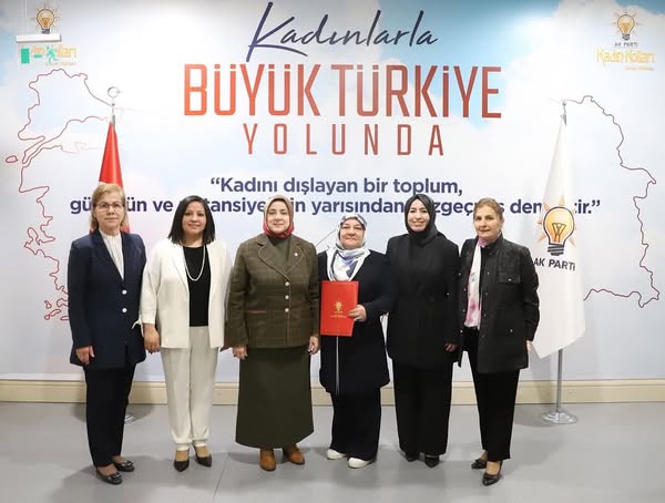 AK Parti'de İscehisar'da Kadın Kolları Ataması