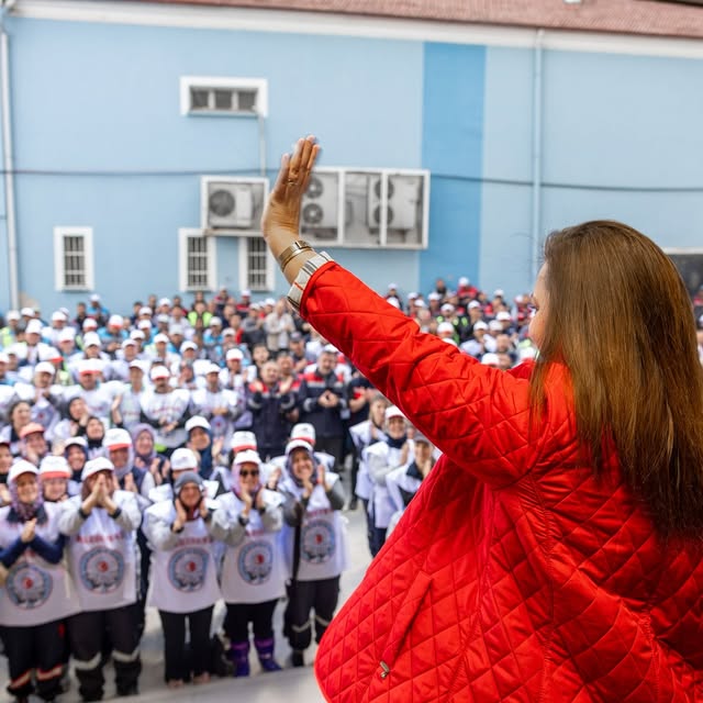 Afyonkarahisar Belediye Başkanı Köksal, 1 Mayıs'ta Belediye Çalışanlarıyla Buluştu