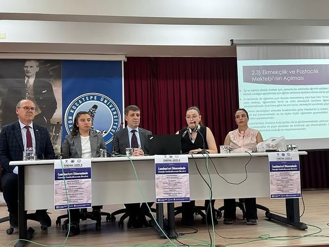 Afyon Kocatepe Üniversitesi'nde Kocatepe Tarih Günleri'nin Beşincisi Düzenlendi