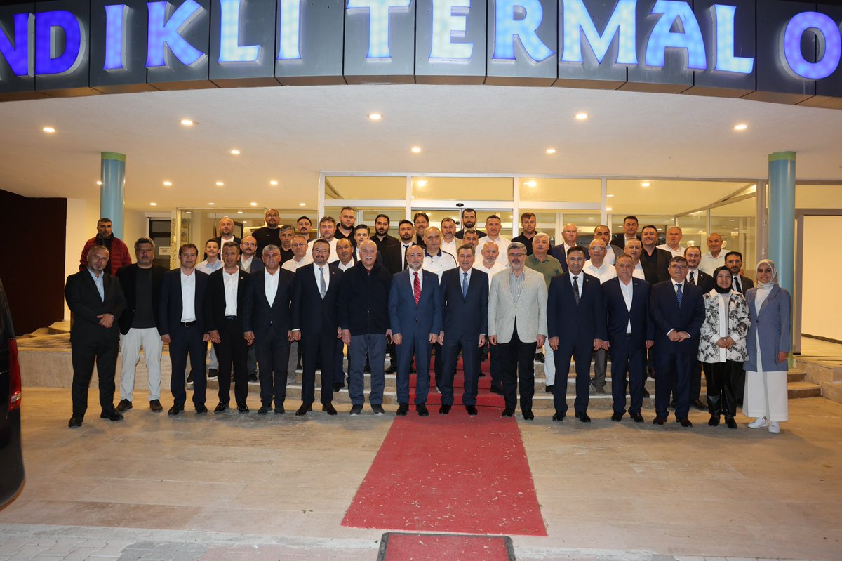 Afyonkarahisar'da Belediye Başkanları Eğitim Kampı Başladı