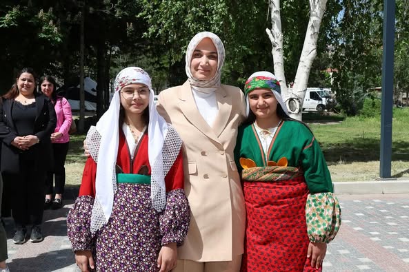Afyonkarahisar Valisi Emirdağ'ı Ziyaret Etti