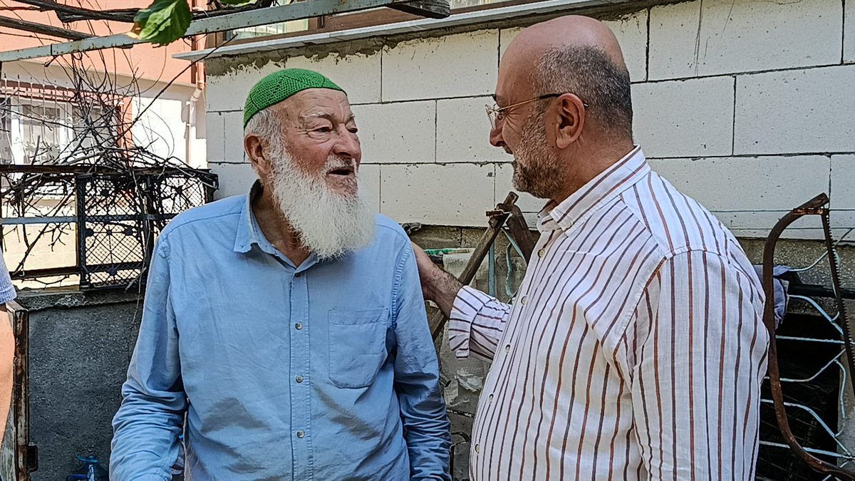 Afyonkarahisar'da 75 Yaşındaki Dumlupınar Amca AK Parti İl Başkanı Şahin'i Ağırladı