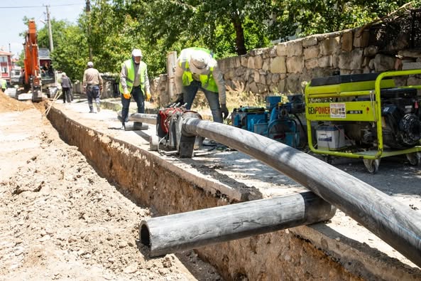 Afyonkarahisar'da İçme Suyu Hattı Yenileme Çalışmaları Devam Ediyor