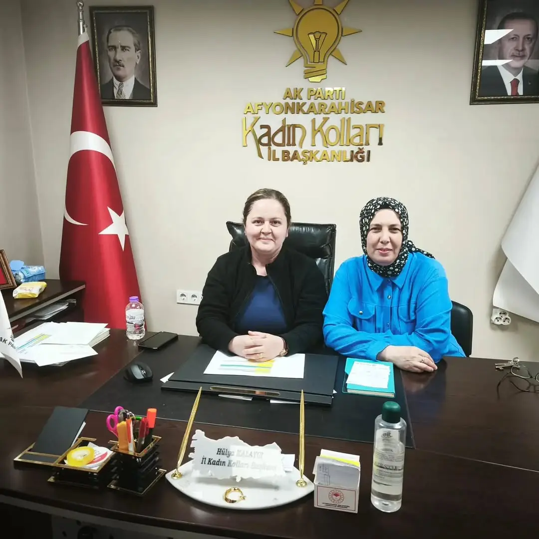 AK Parti Afyonkarahisar İl Kadın Kolları Nöbetçi Yönetim Kurulu Üyeleri Halkı Ziyaret Etti