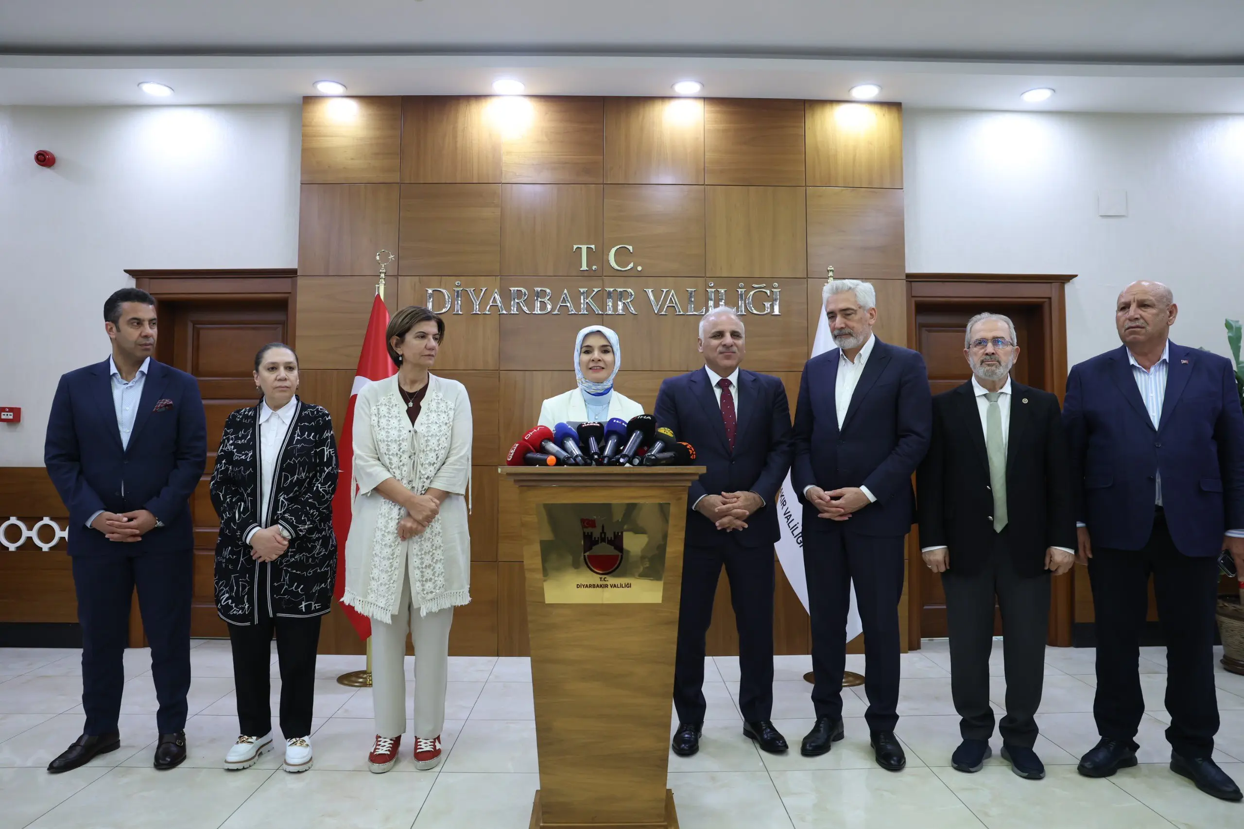 Bakan Göktaş, Diyarbakır Valiliği'ni Ziyaret Etti