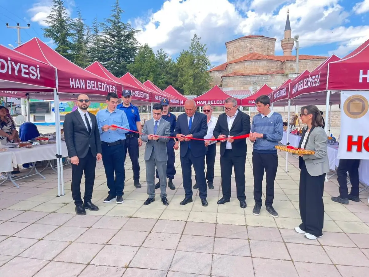 Han-Hem Ahşap Atölyesi Sergisi Ziyareti