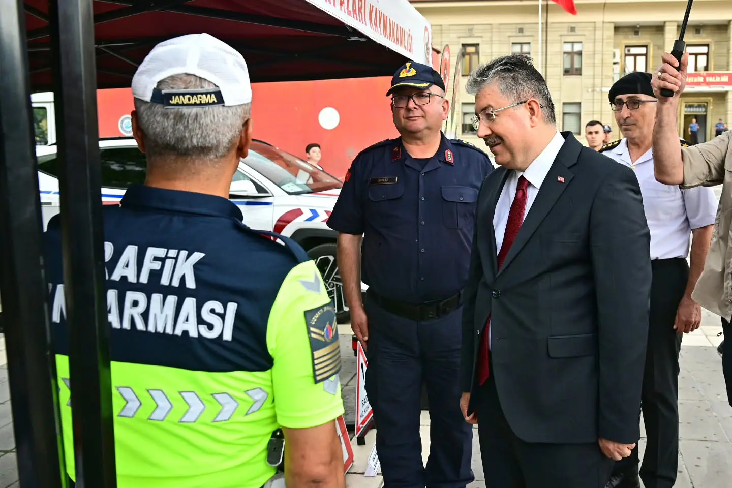 Vali Yılmaz, Jandarma Kuruluş Yıl Dönümünü Ziyaret Etti