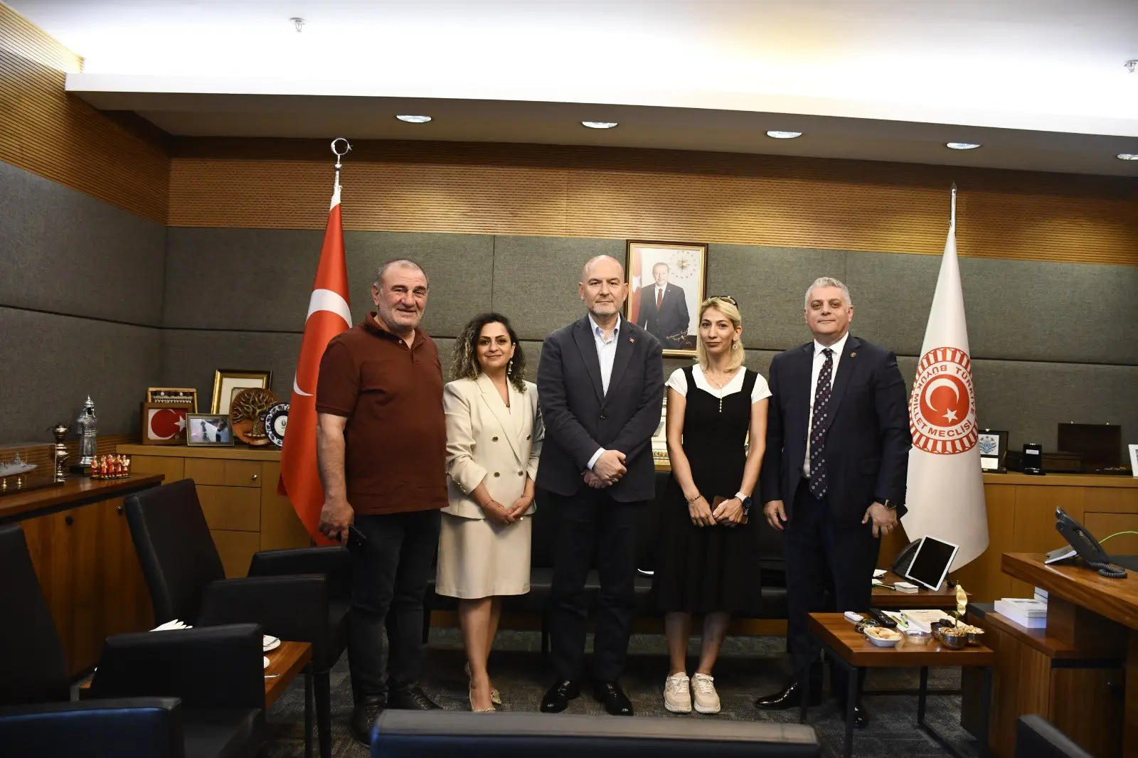 Gazi Meclisi'nde çeşitli ziyaretçiler ağırlandı