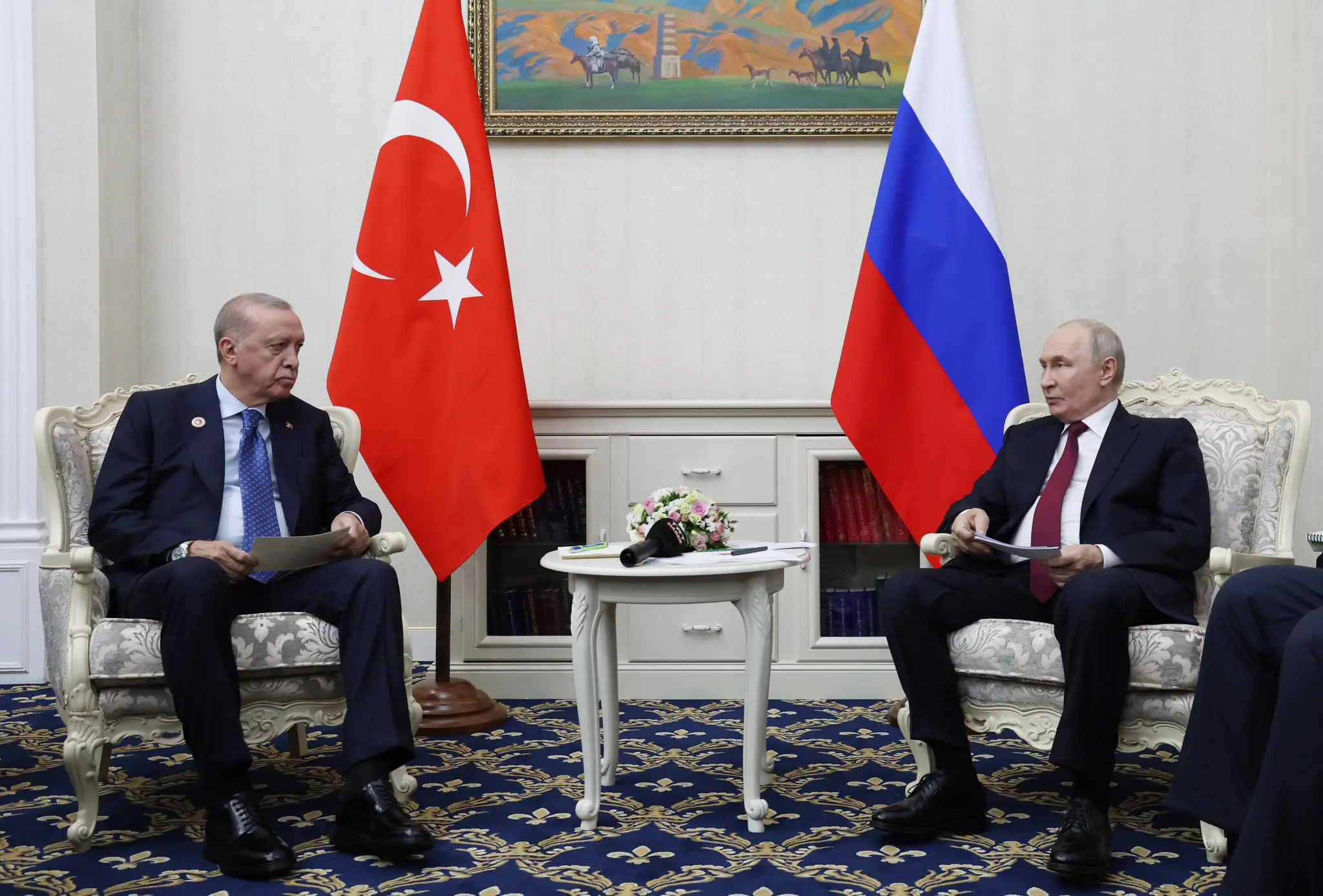 Cumhurbaşkanı Erdoğan, Putin ile Bişkek'te buluştu