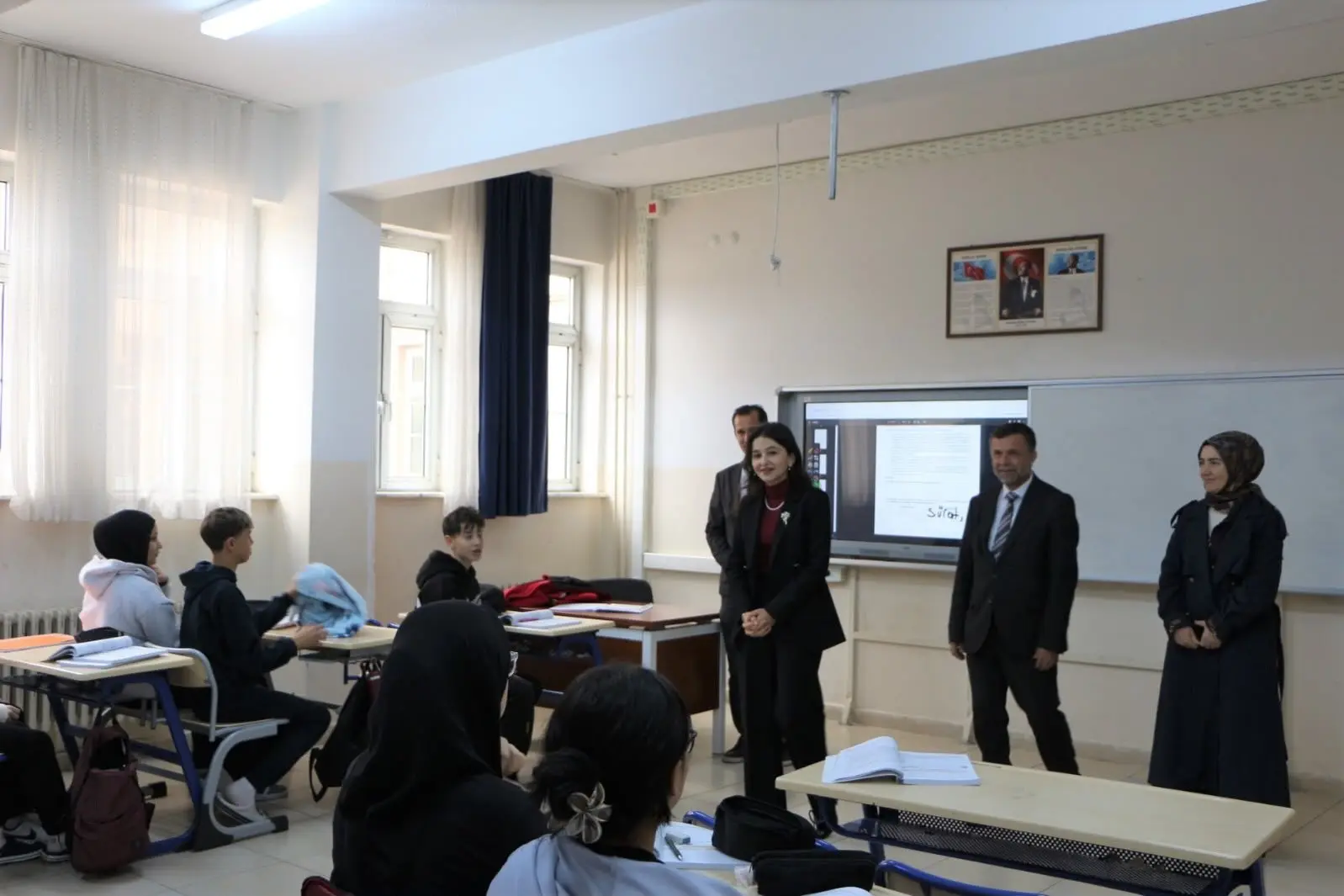 Kaymakam Zeynep Biber Demir Spor Lisesini Ziyaret Etti