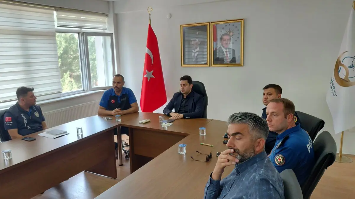 Karahallı'da Sivil Savunma Eğitimleri Yapıldı