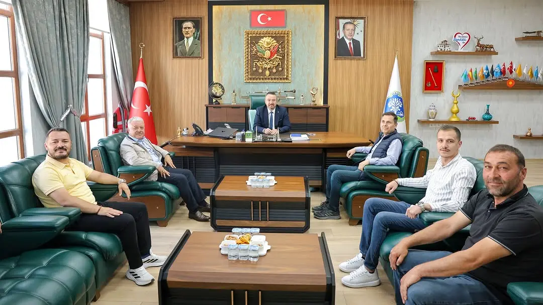 Tatarlı Belediye Başkanı, Sandıklı'yı ziyaret etti
