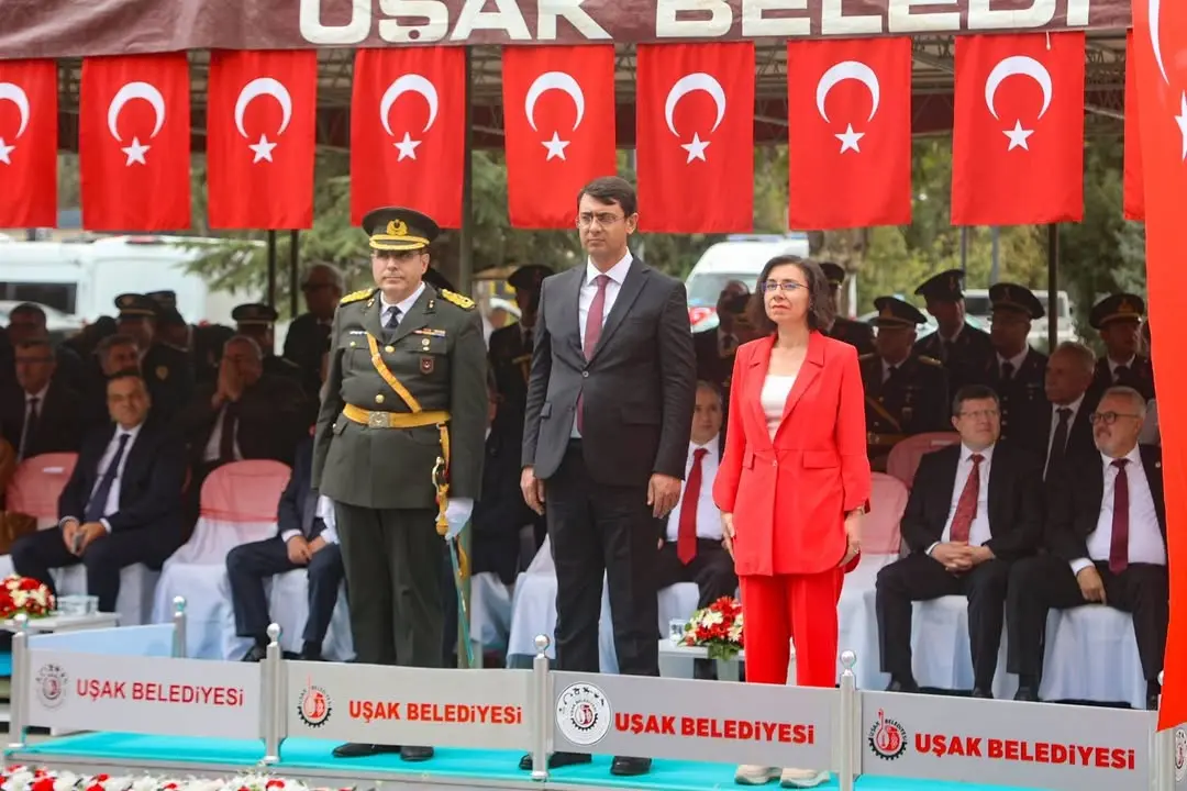 Uşak'ta Zafer Bayramı Coşkuyla Kutlandı