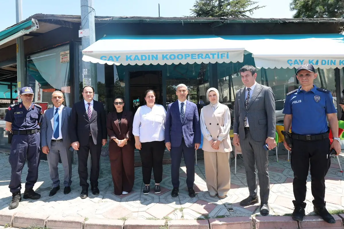Vali Aktaş, Kadın Kooperatifini Ziyaret Etti