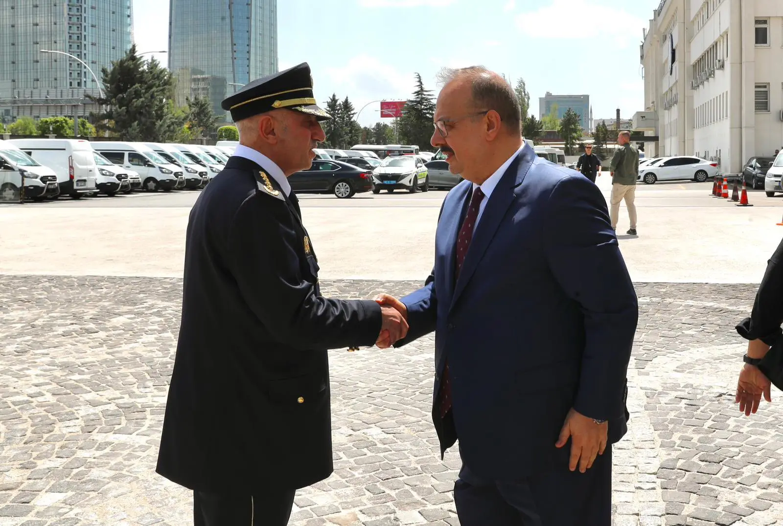 Vali Canbolat, Ankara Emniyet Müdürlüğü'nü Ziyaret Etti