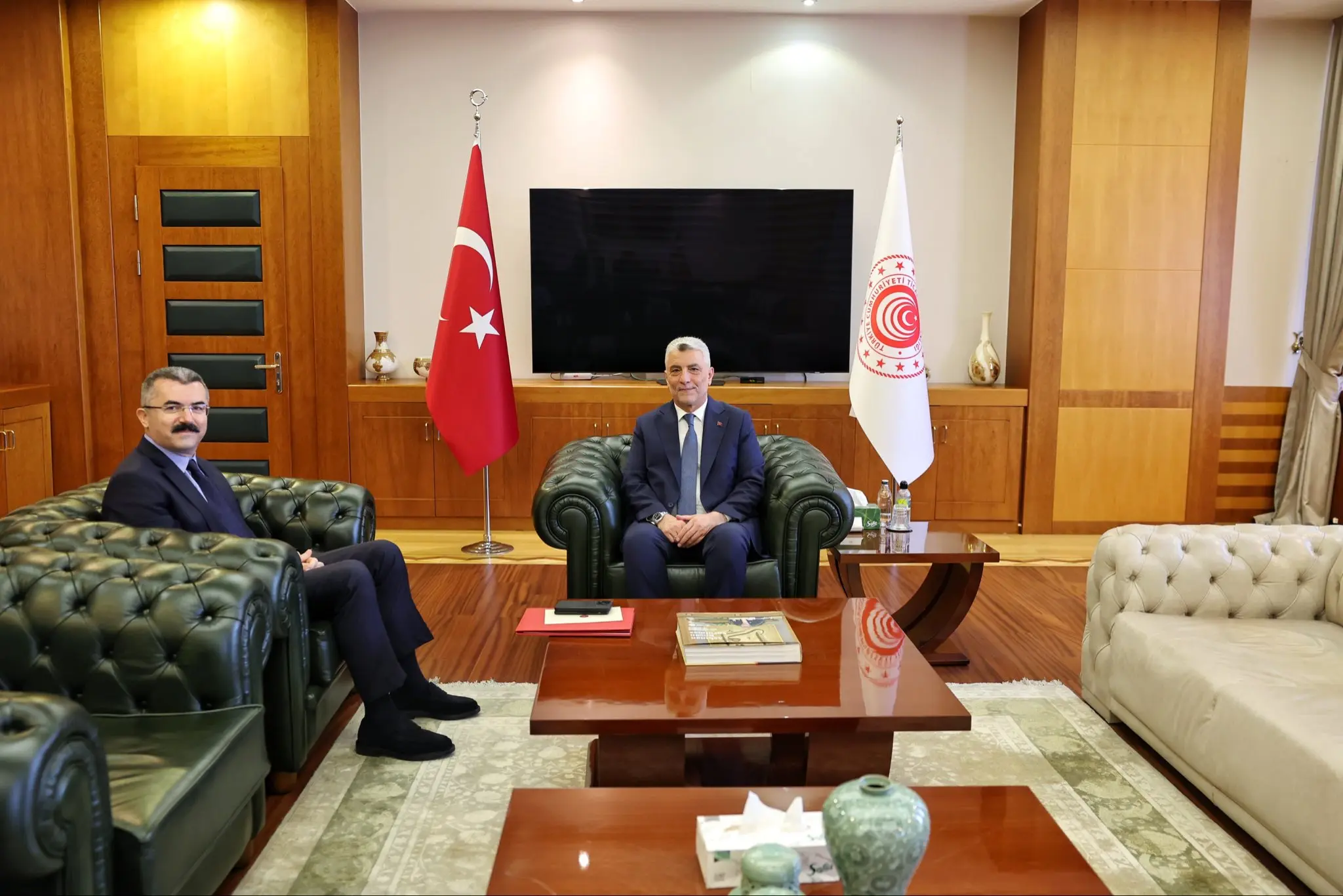 MGK Genel Sekreteri Okay Memiş Ticaret Bakanlığı'nda