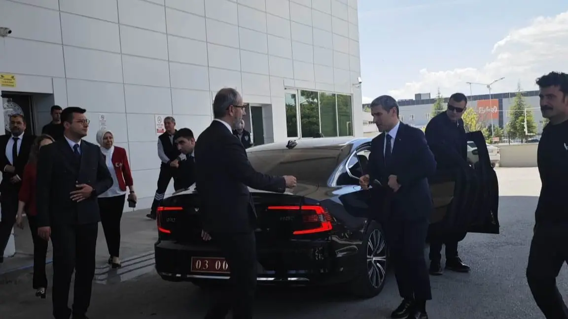 Vali Aktaş, Dinar Devlet Hastanesi'ni ziyaret etti