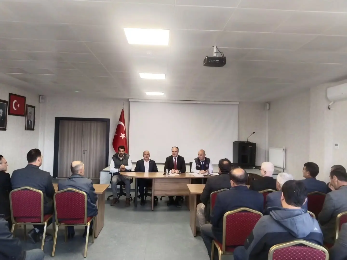 İsmail Tosun, Muhtarlar Günü'nü kutladı