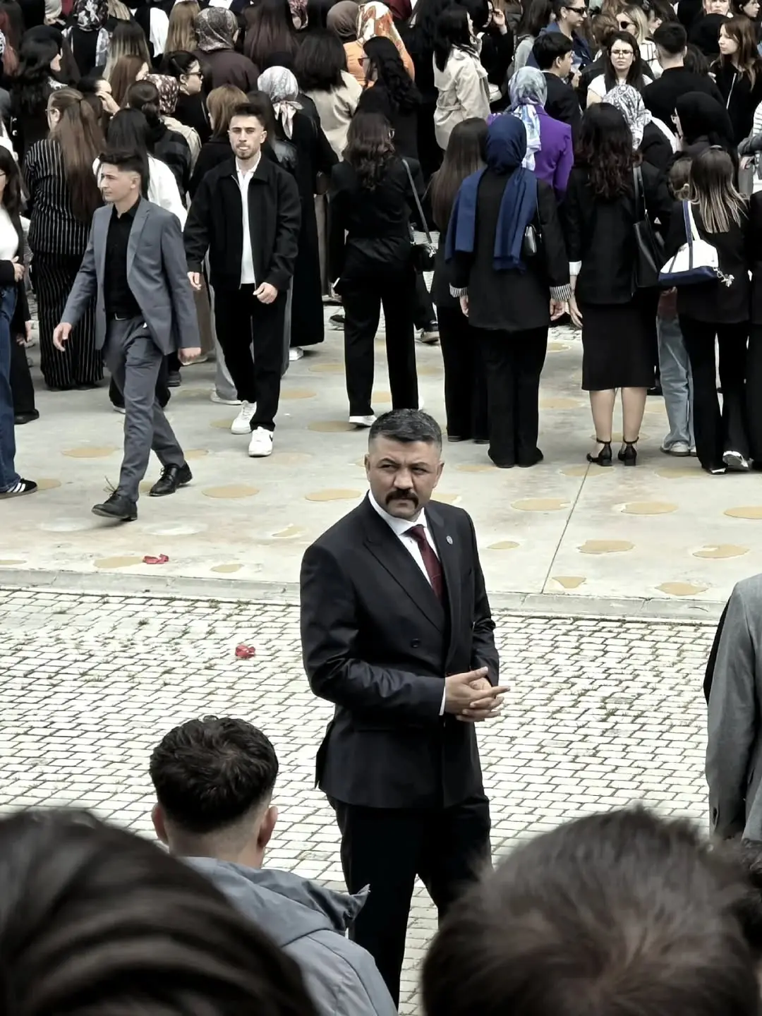 Ülkü Ocakları Afyonkarahisar İl Başkanı'ndan Öğüt Dolu Paylaşım