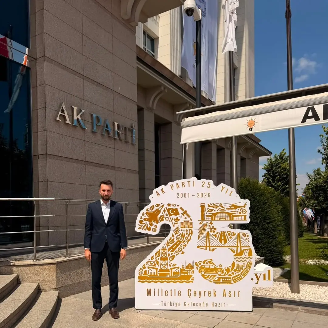 AK Parti 25. Yıl Kutlamaları: Türkiye Yüzyılı İçin Gençlerin Kararlılığı