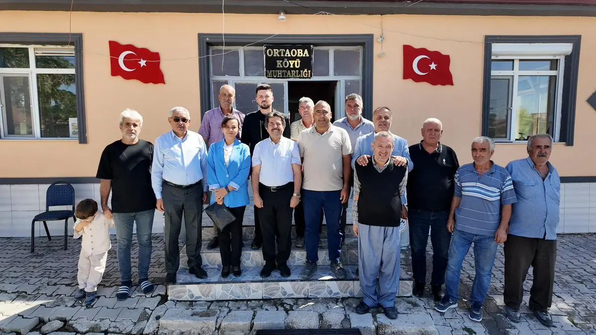 Ortaoba Köyü'nde Ziyaretler Devam Ediyor