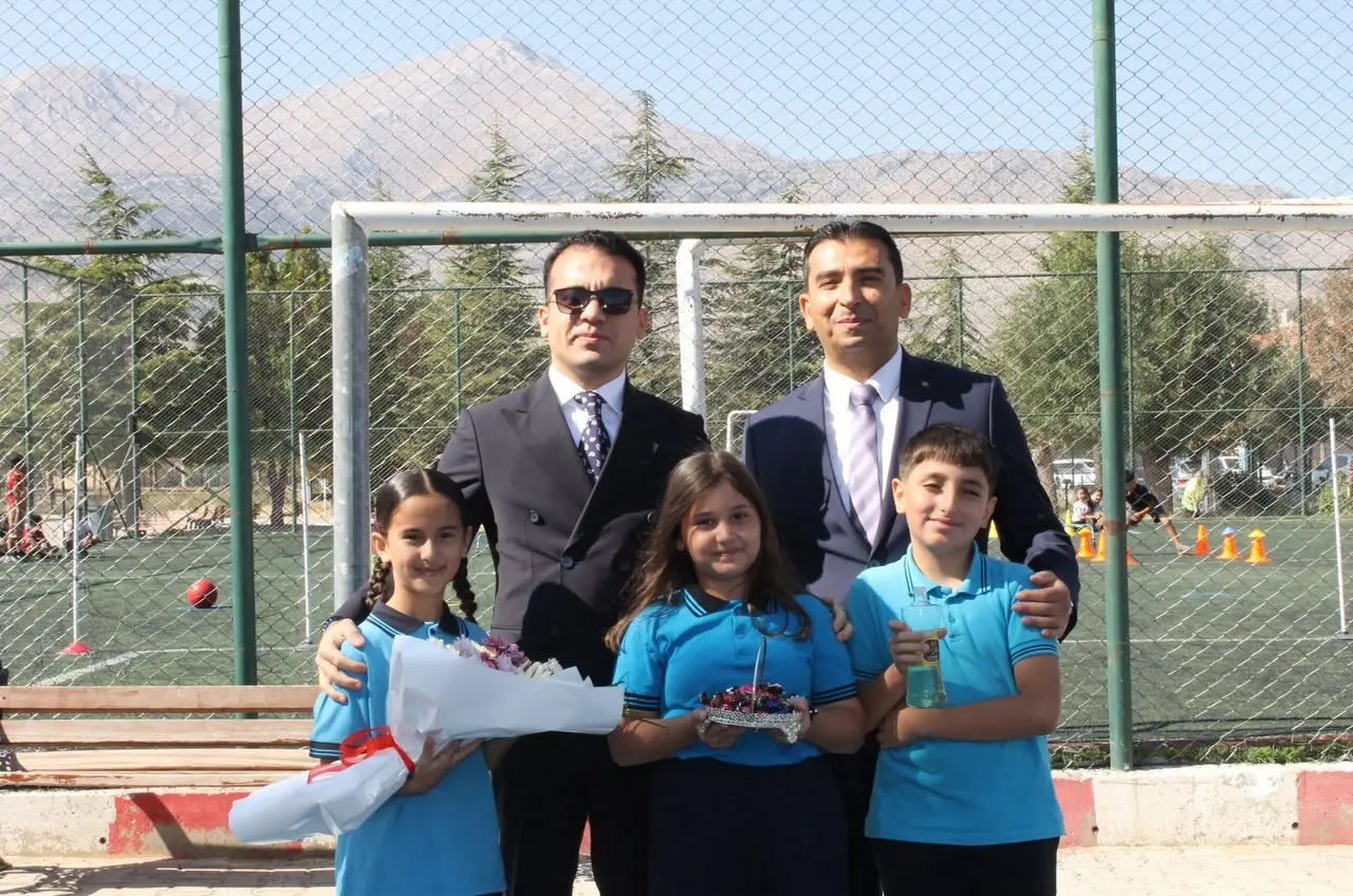 İlköğretim Haftası Programı Düzenlendi