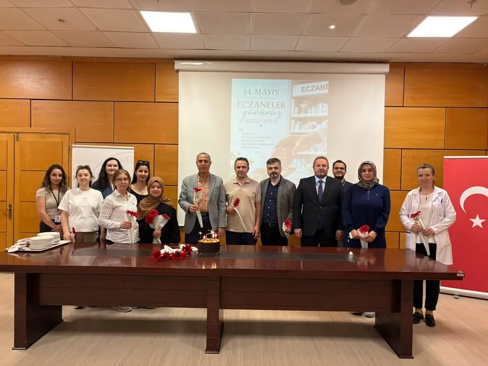 Afyonkarahisar Devlet Hastanesi'nin Yeni Eczane Açılışı