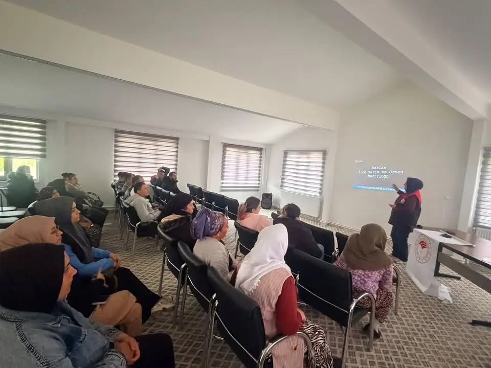 Denizli'de Okul Kantinlerine Hijyen Eğitimi Verildi