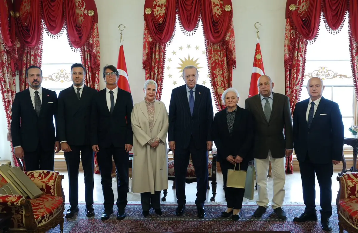 Cumhurbaşkanı Erdoğan, 1960 Darbesi Kurbanlarını Ağırladı