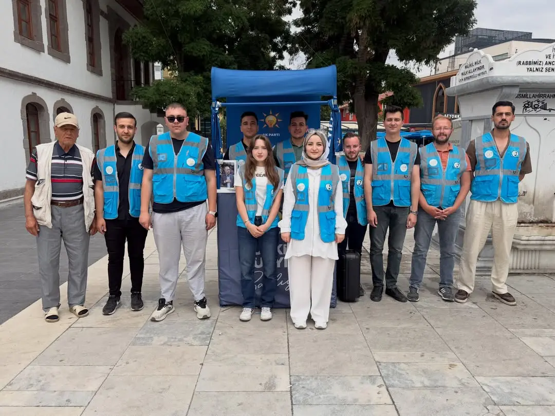 Ak Parti Gençlik Kolları'ndan Toplantı