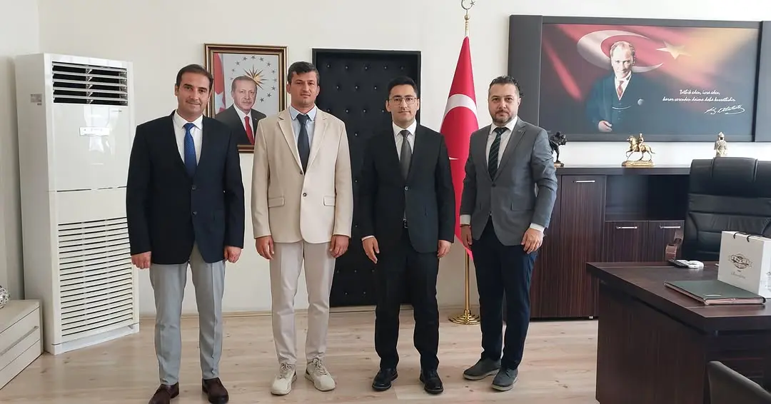 Meslek Yüksekokulu Müdürü'nden Kaymakam'a Ziyaret