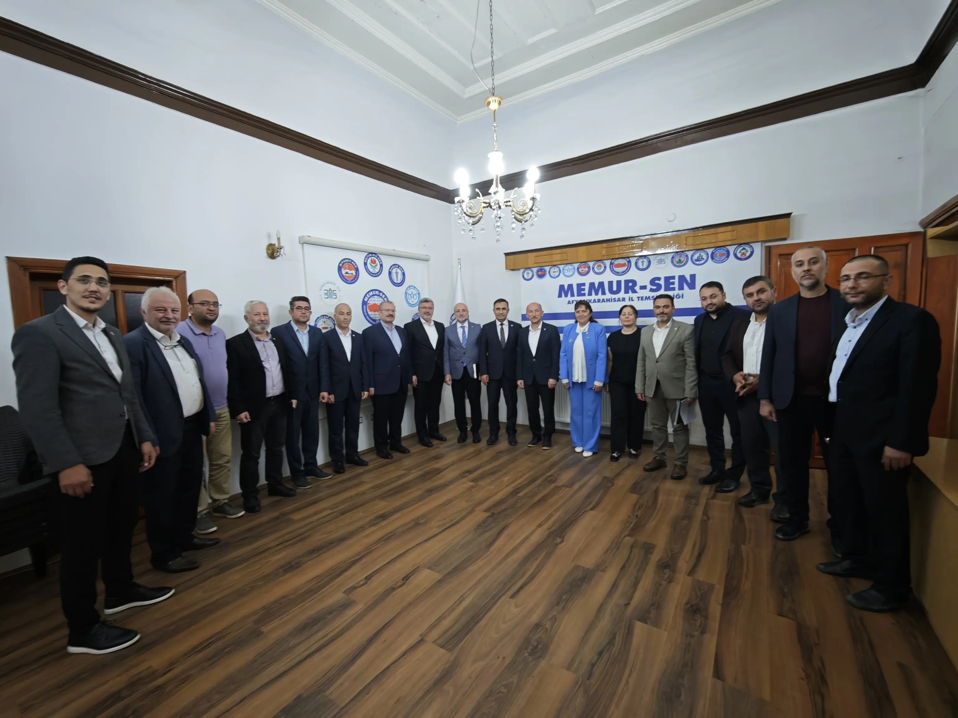 Ecem Sultan ve Fevzican'ın düğün cemiyeti gerçekleşti
