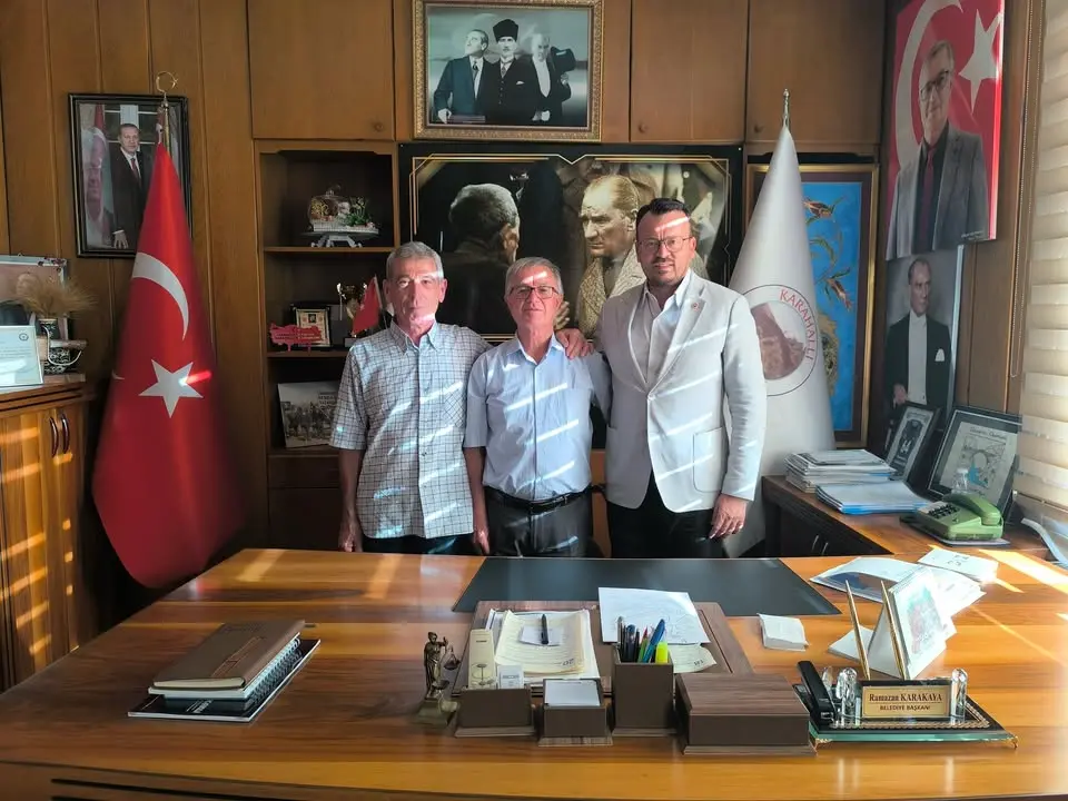 Şeref Arpacı'dan Karahallı Ziyareti