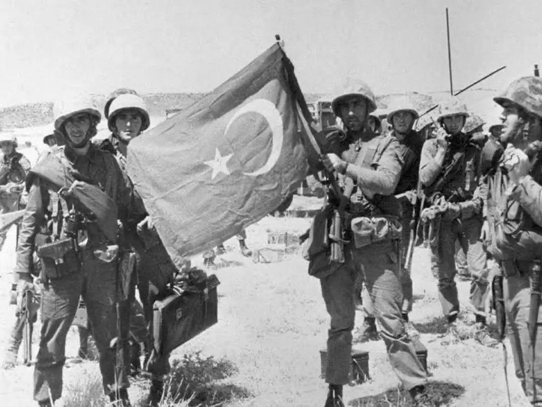 Kıbrıs Barış Harekatı'nın 52. yılı anıldı
