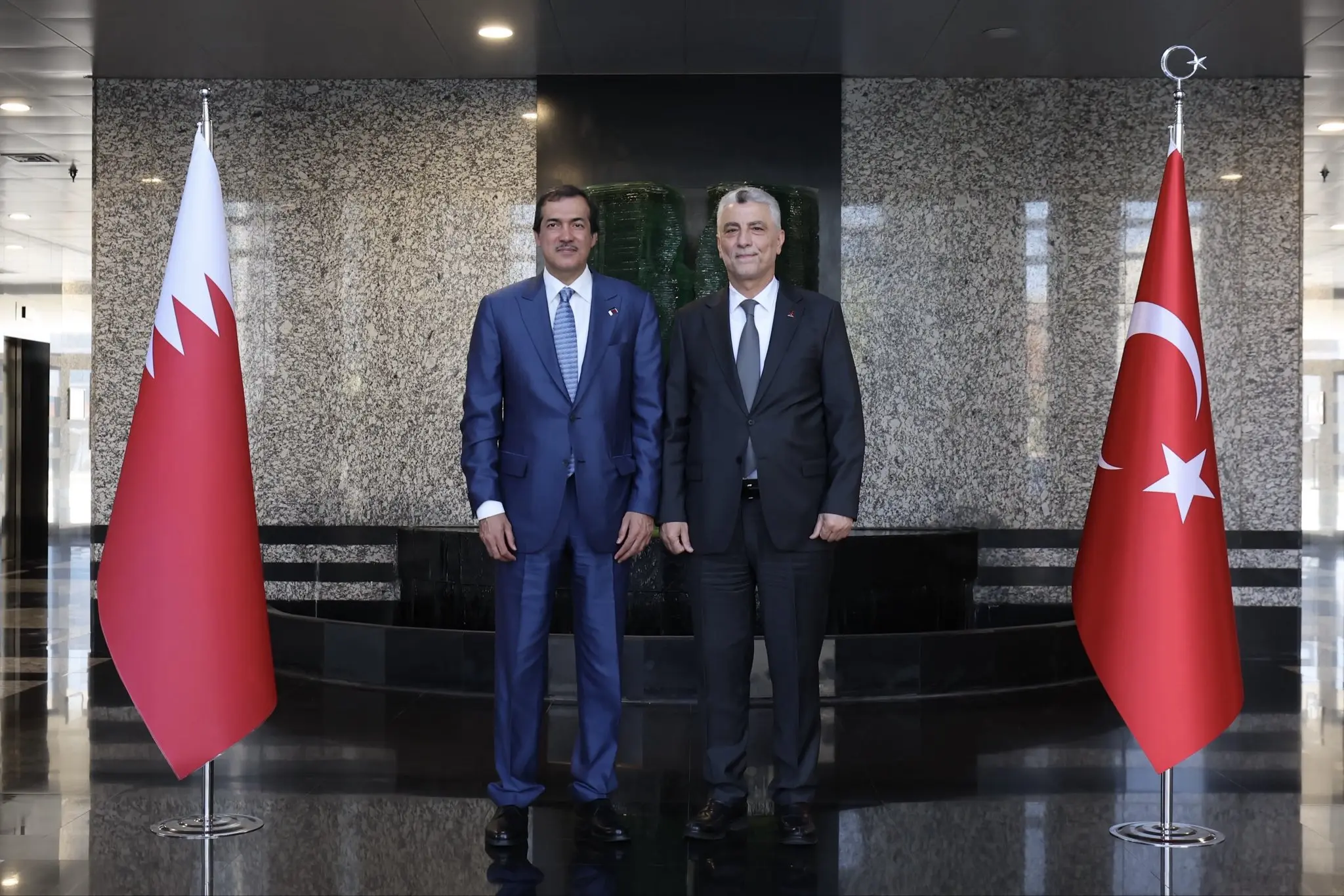 Türkiye ve Katar ticaret ilişkilerini güçlendirmek için toplandı