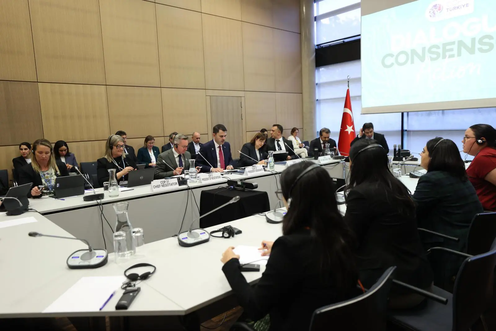 Murat Kurum, AILAC Müzakere Grubu ile görüştü