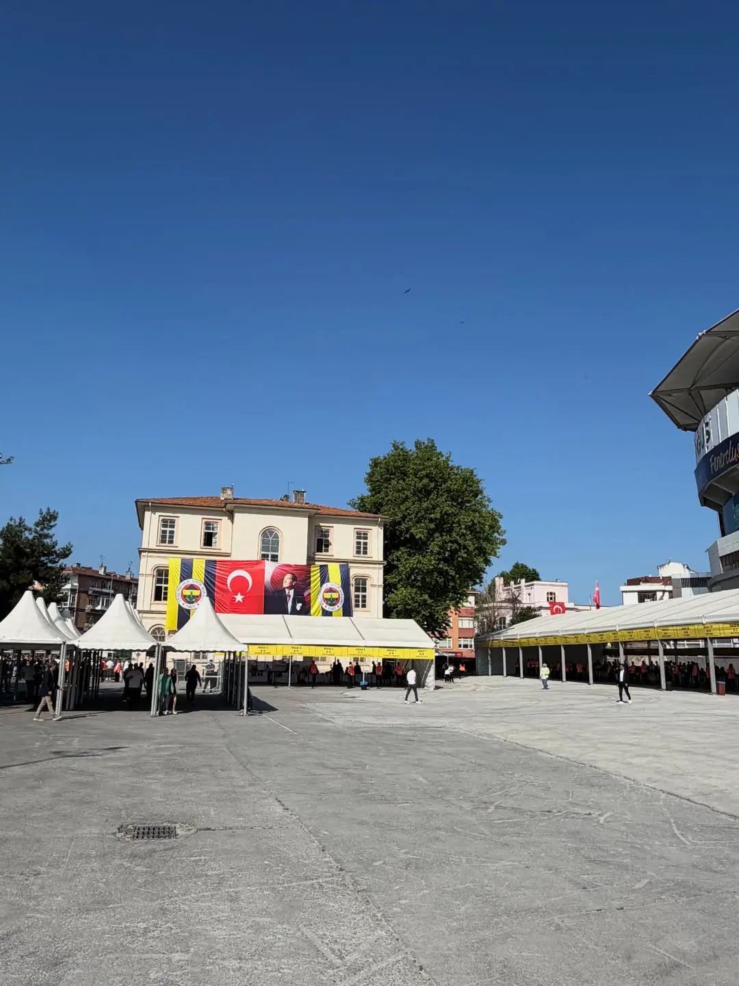 Fenerbahçe'de Olağanüstü Seçim Toplantısı Başlıyor