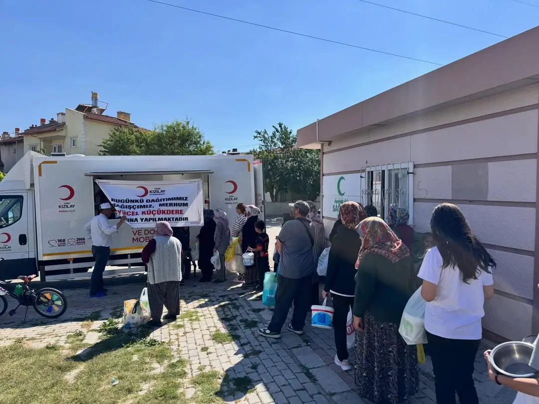 Karşıyaka Mahallesi'nde Çorba Dağıtımı Yapıldı