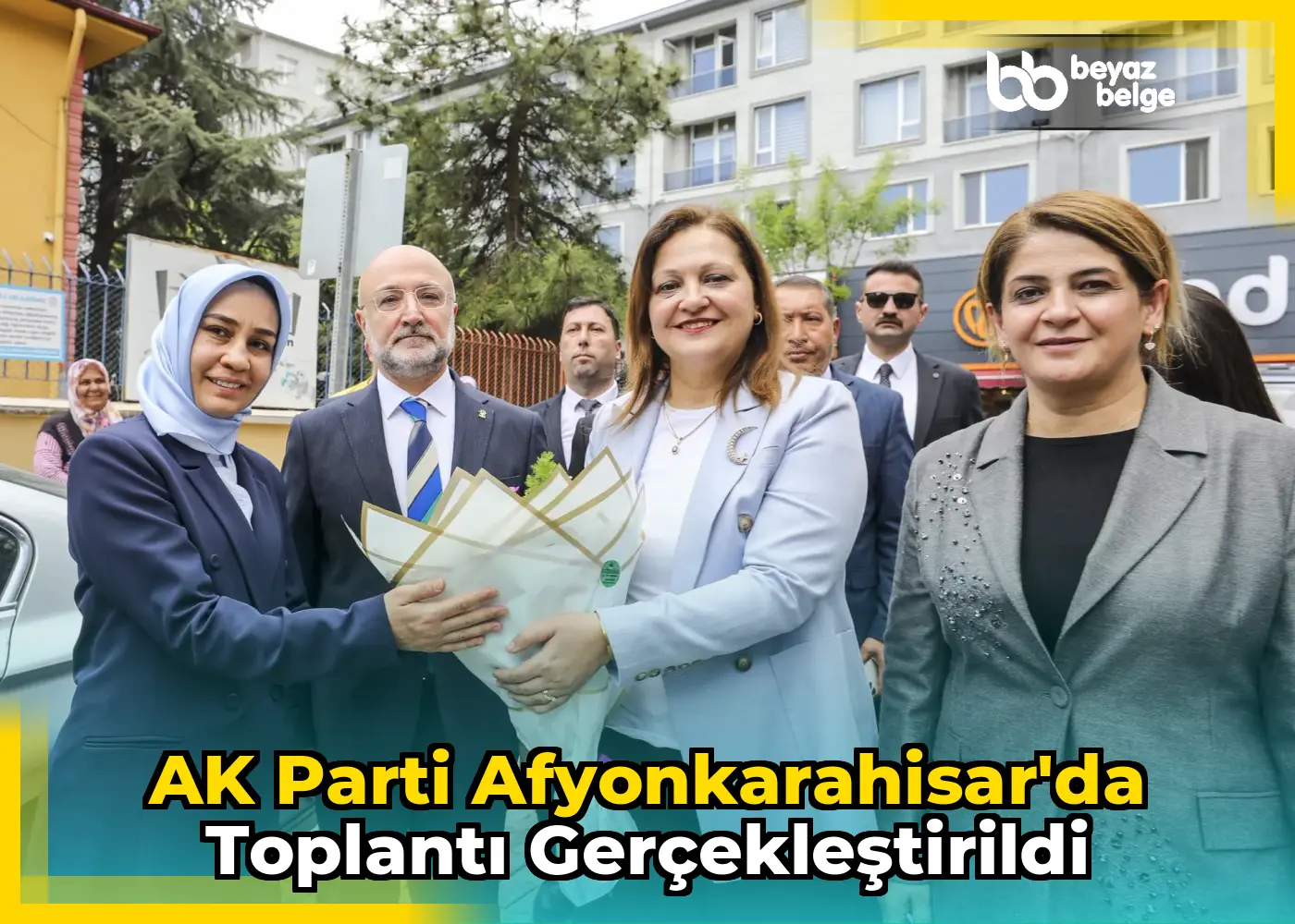 AK Parti Afyonkarahisar'da toplantı gerçekleştirildi