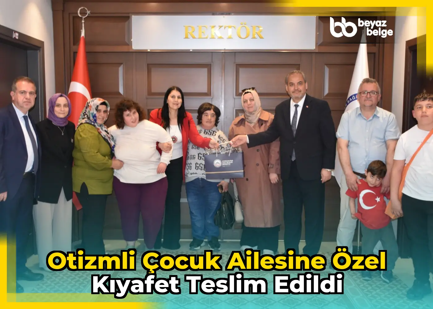 Otizmli Çocuk Ailesine Özel Kıyafet Teslim Edildi