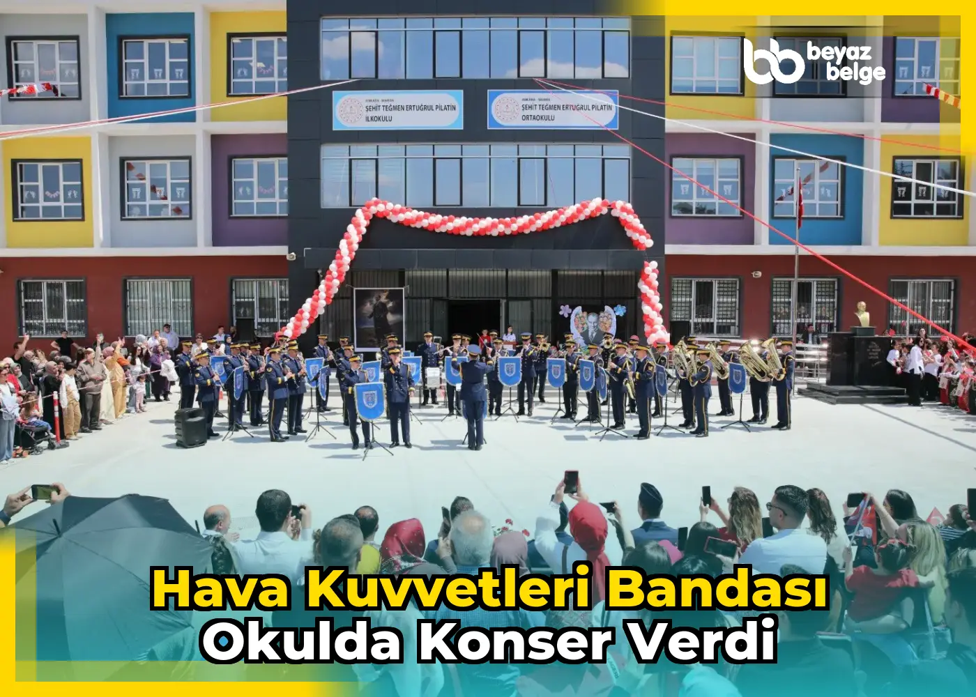 Hava Kuvvetleri Bandası okulda konser verdi