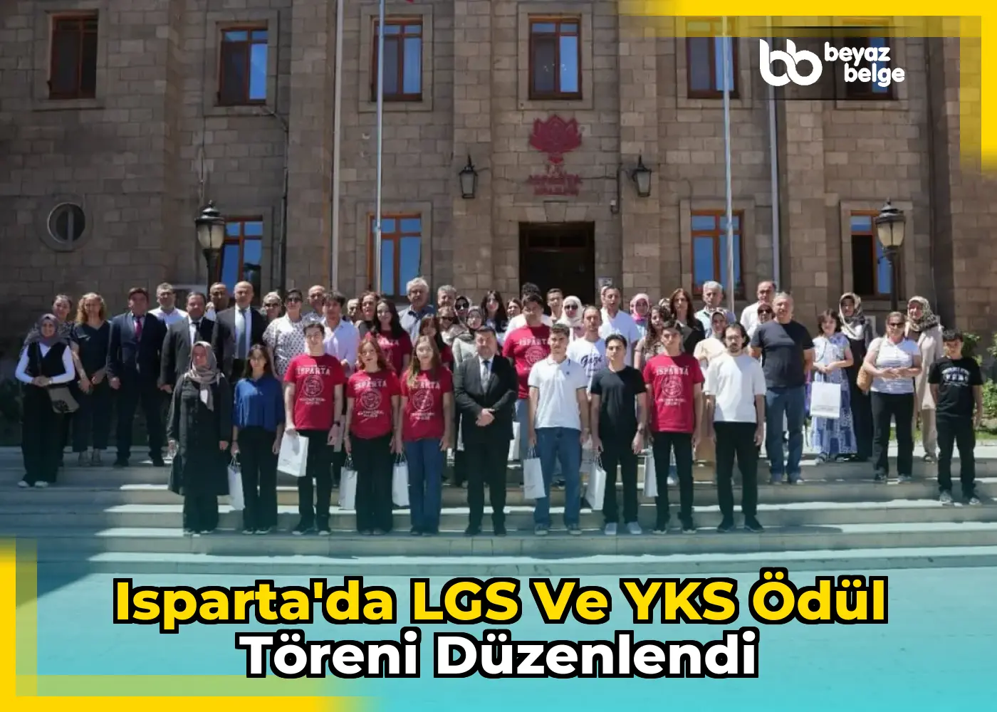 Isparta'da LGS ve YKS Ödül Töreni Düzenlendi