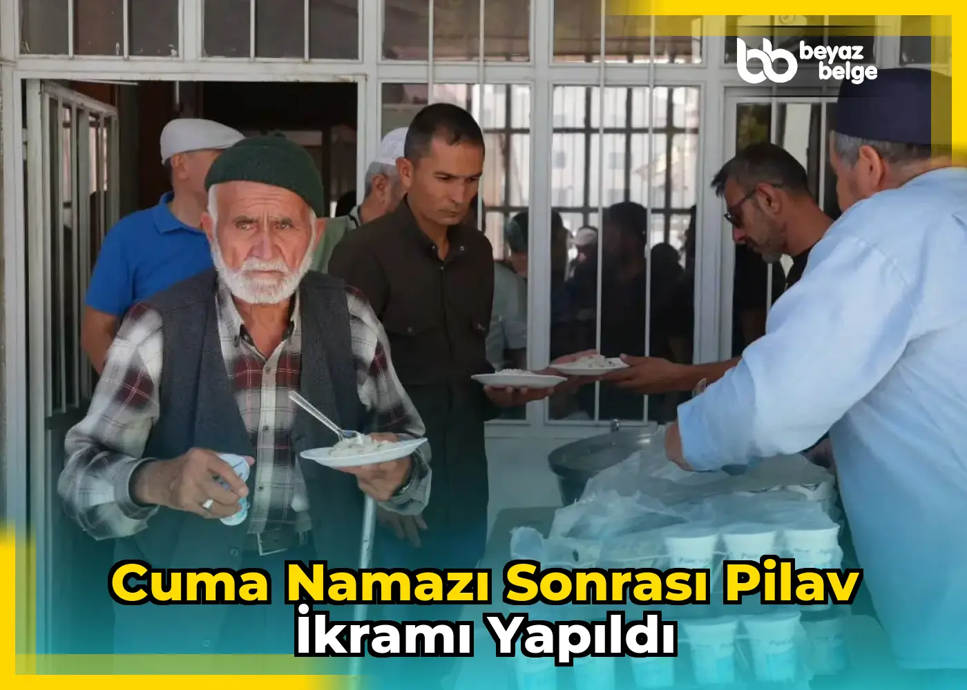 Cuma Namazı Sonrası Pilav İkramı Yapıldı