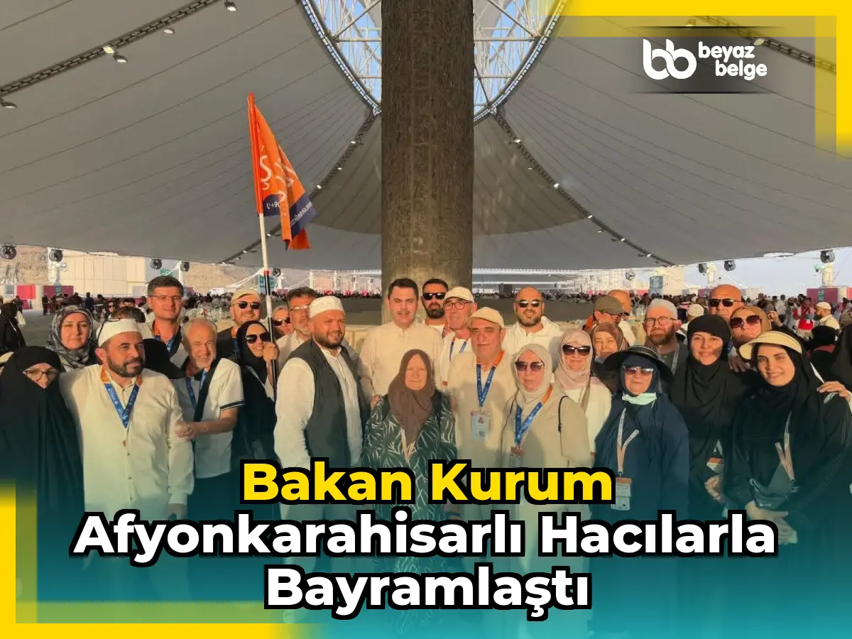 Bakan Kurum Afyonkarahisarlı Hacılarla Bayramlaştı