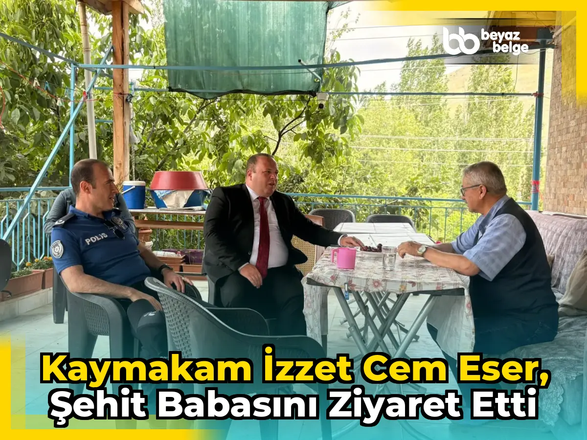Kaymakam İzzet Cem Eser, şehit babasını ziyaret etti