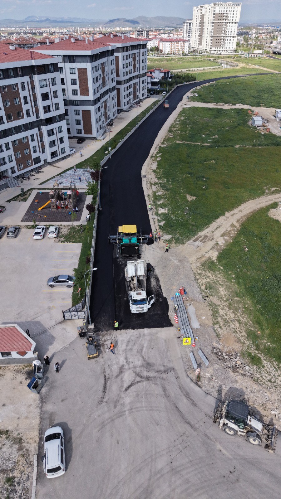 Dörtyol Mahallesi'nde Sıcak Asfalt Çalışmaları Tamamlandı