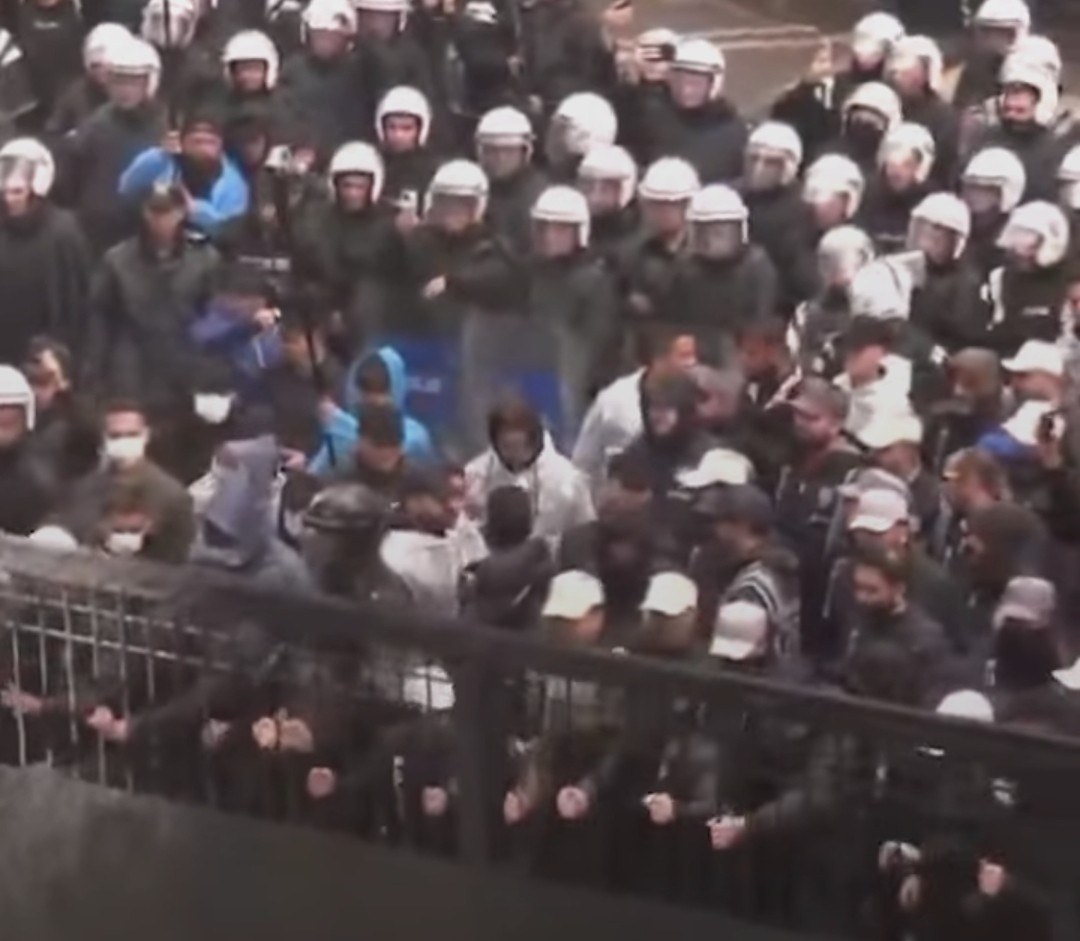 Kılıçdaroğlu CHP Genel Merkezi'ne Giremedi
