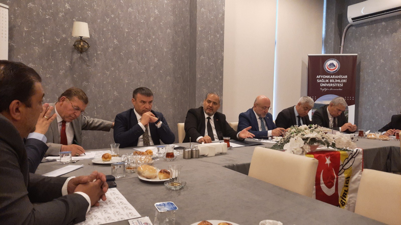 Afyonkarahisar'da Termal Su Tedavi Merkezi Kurulacak