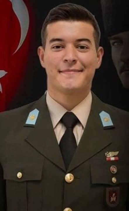 Isparta'da Görevli Astsubay Evinde Ölü Bulundu